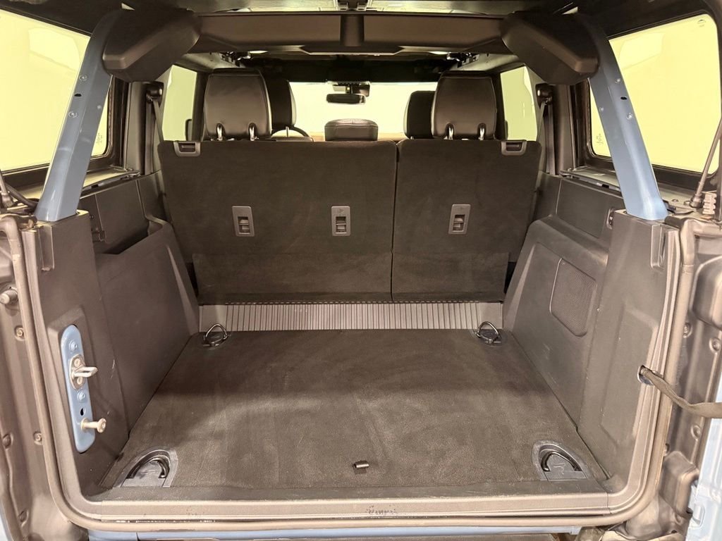 Used 2024 Gray Ford Wildtrak image 13