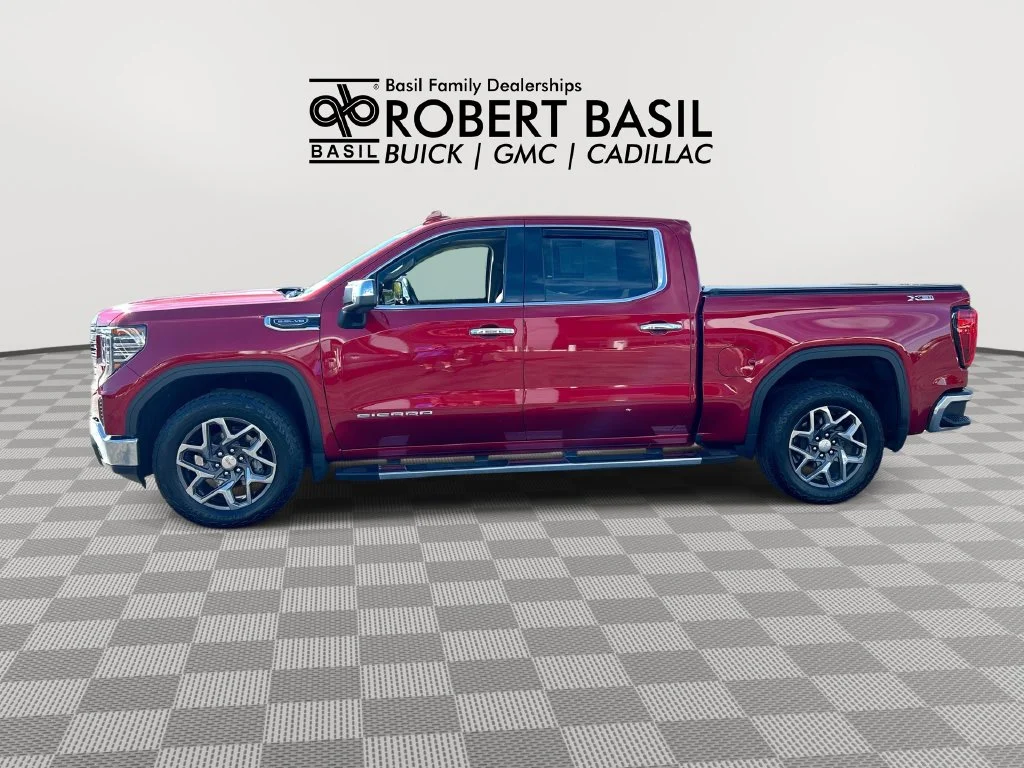 Used 2024 Red GMC SLT image 5