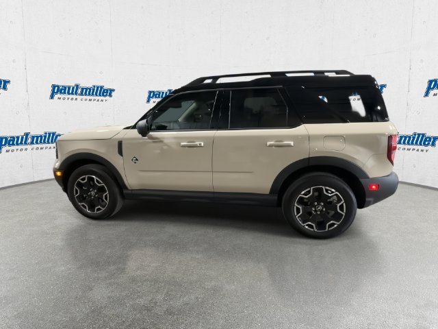 Certified Used 2025 Beige Ford Outer Banks image 7