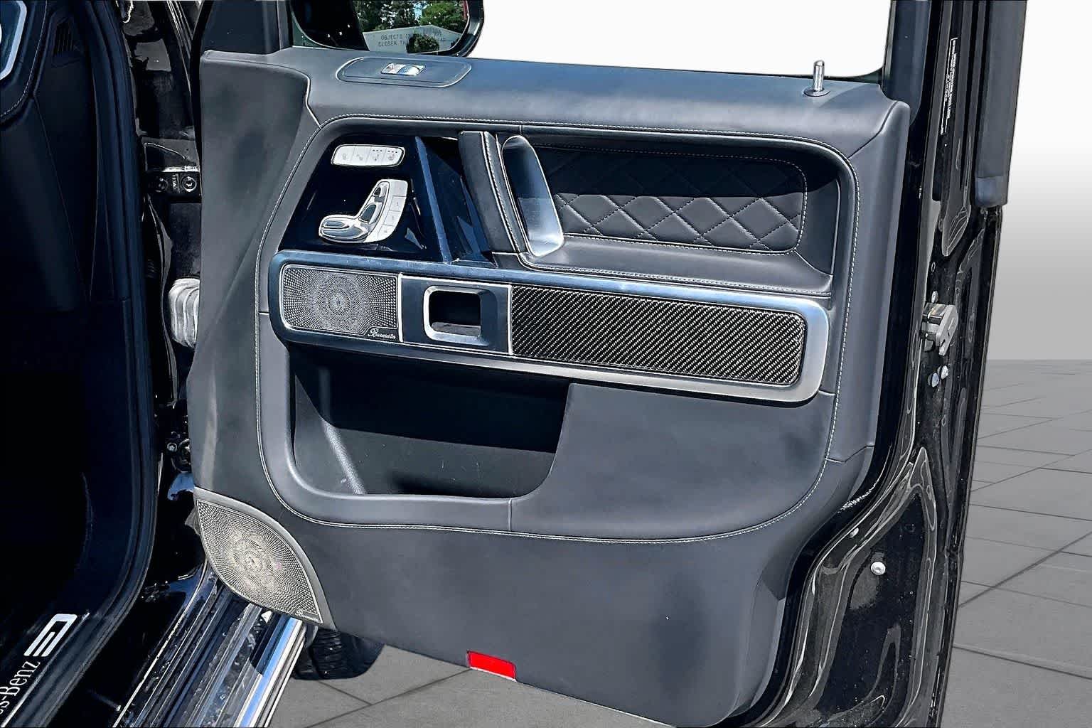 Used 2022 Obsidian Black Metallic Mercedes-Benz G 550 image 23