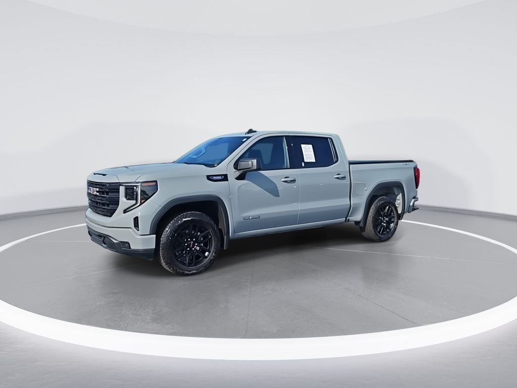 Used 2024 Gray GMC Elevation image 5