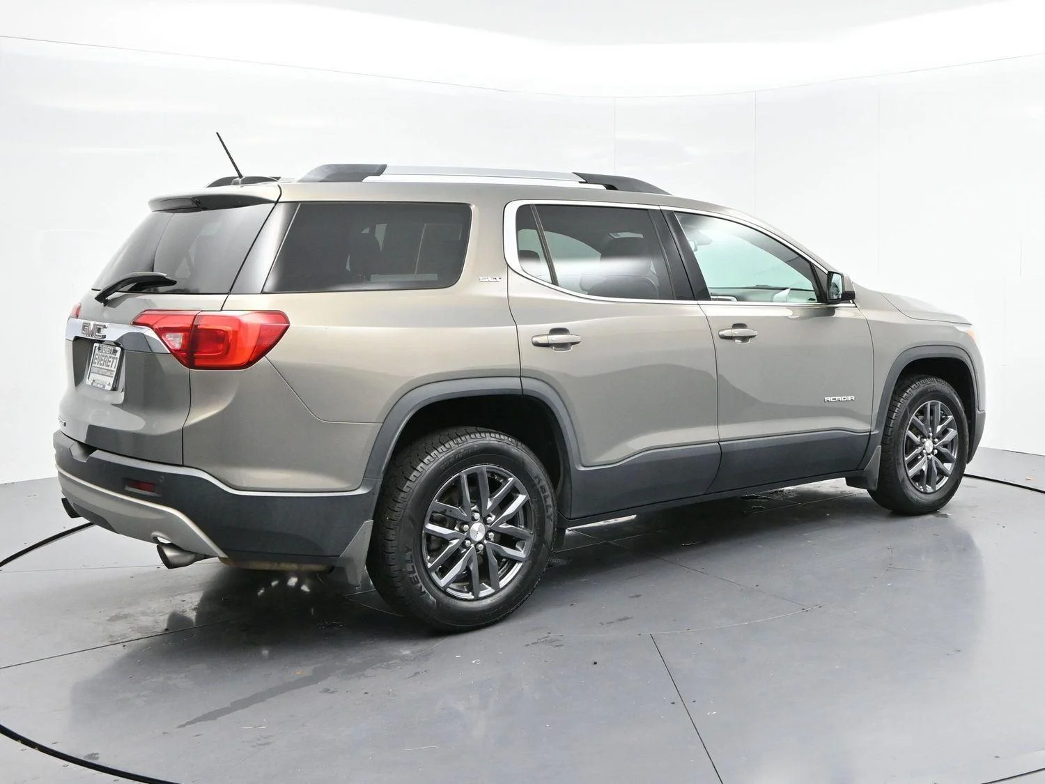 Used 2019 PEPPERDUST METALLIC GMC SLT image 7