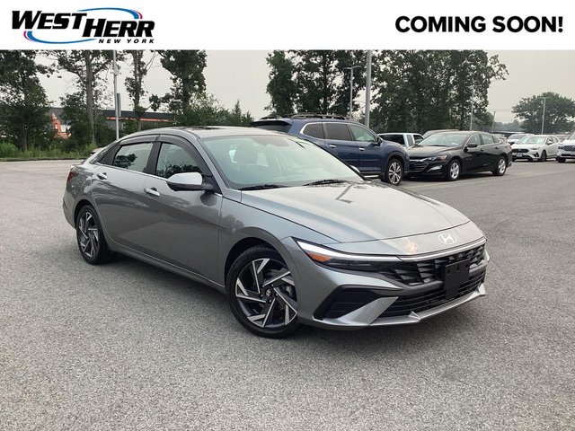 2024 Hyundai Elantra 