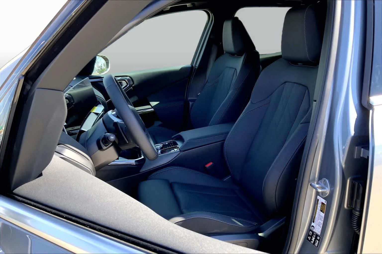 New 2026 Skyscraper Grey Metallic BMW 30 xDrive image 9