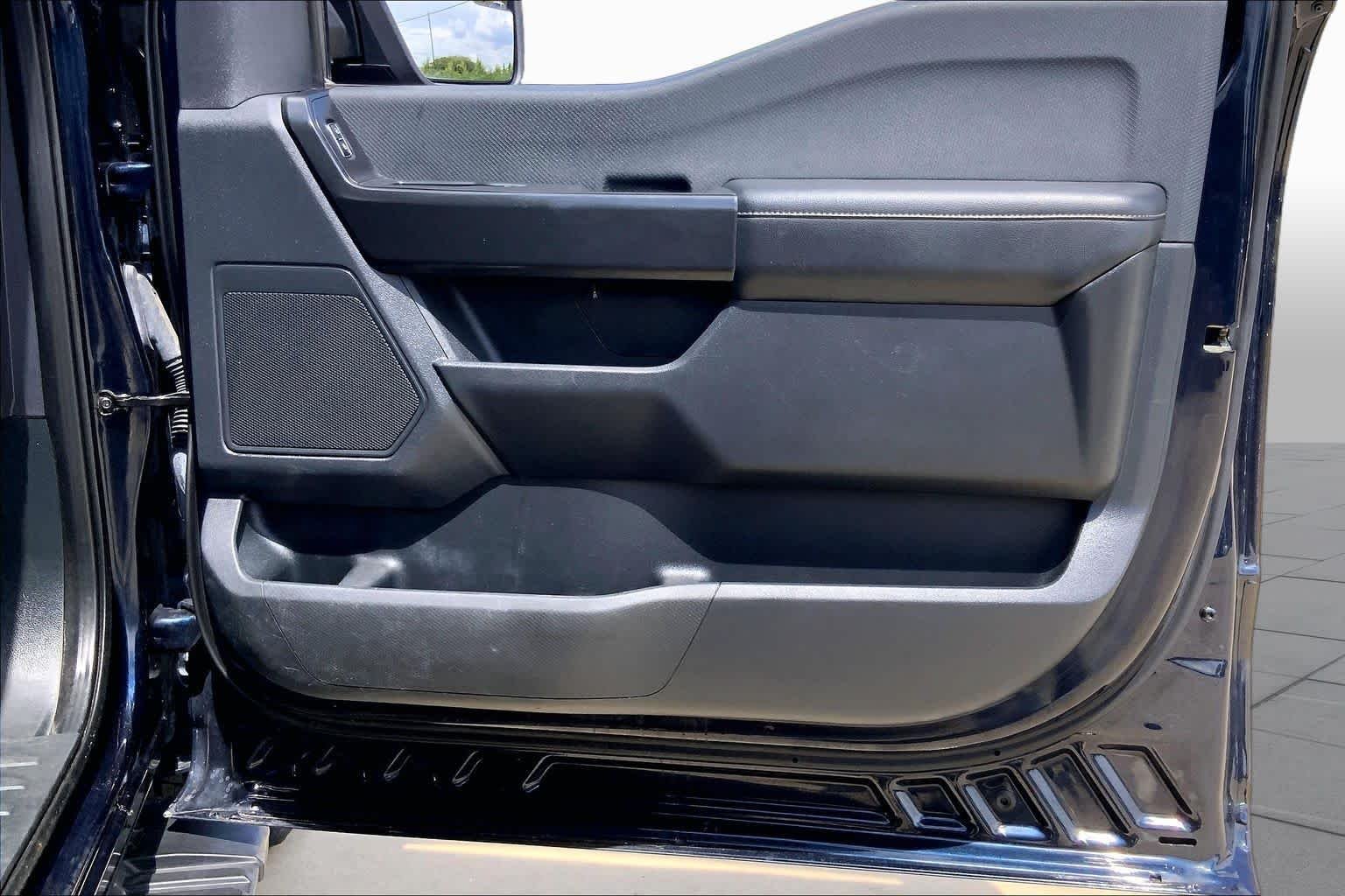 2023 Ford F-150 XL - Photo 23