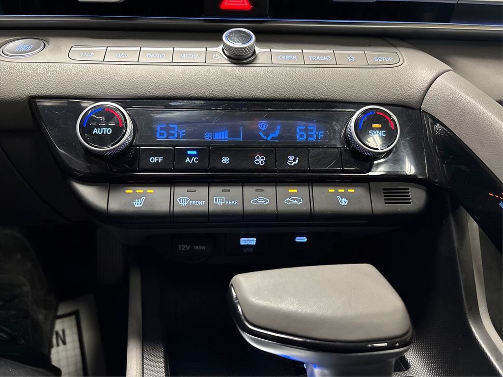 2025 Hyundai Elantra SEL - Photo 33