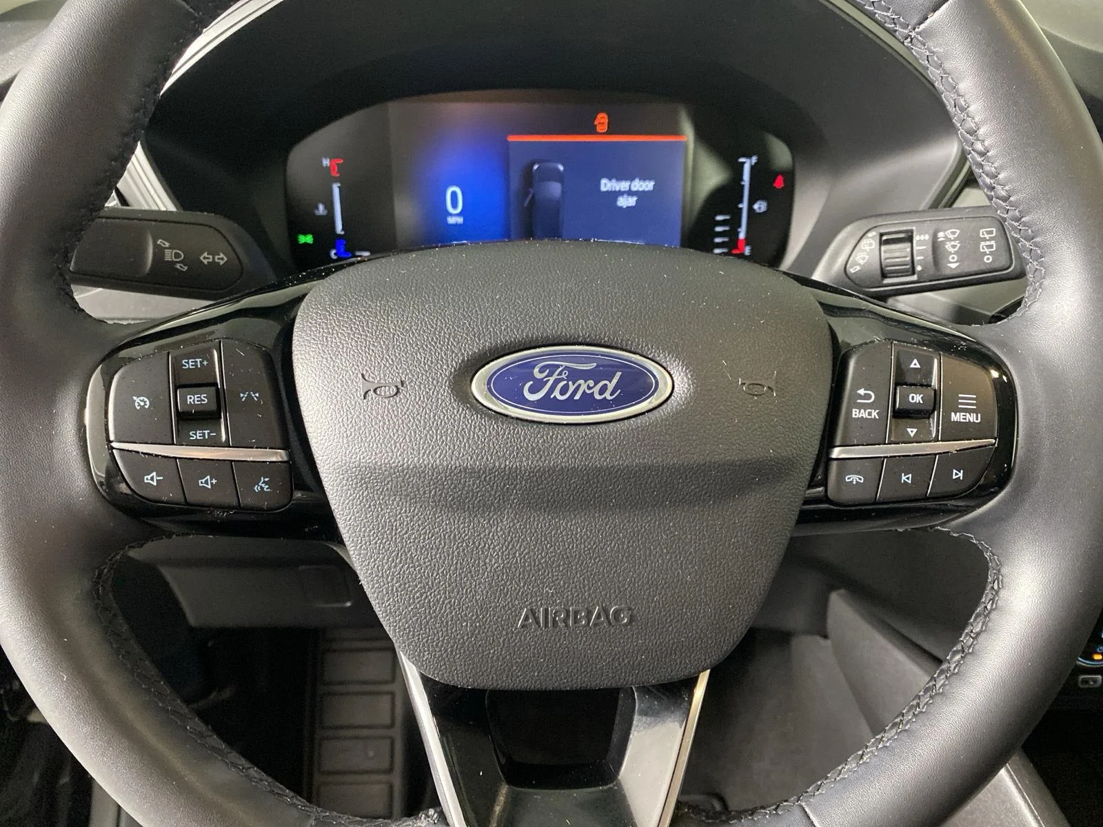 Used 2024 Agate Black Ford Active image 17
