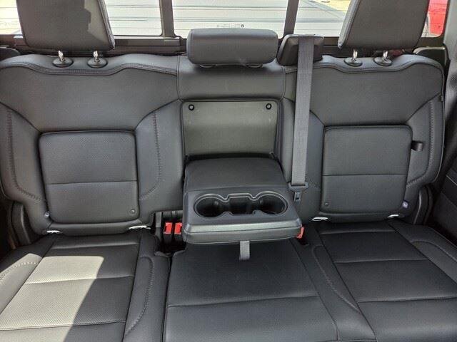 Used 2022 White Frost Tricoat GMC Denali image 32