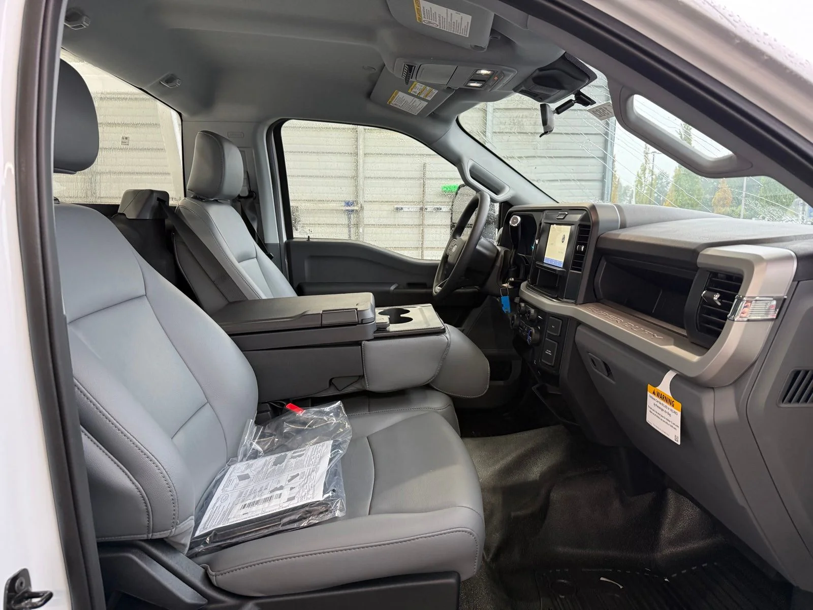 2025 Ford F-550 Super Duty Chassis Cab XL - Photo 10