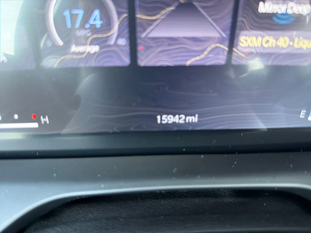 Used 2025 Silver Jeep Altitude image 16