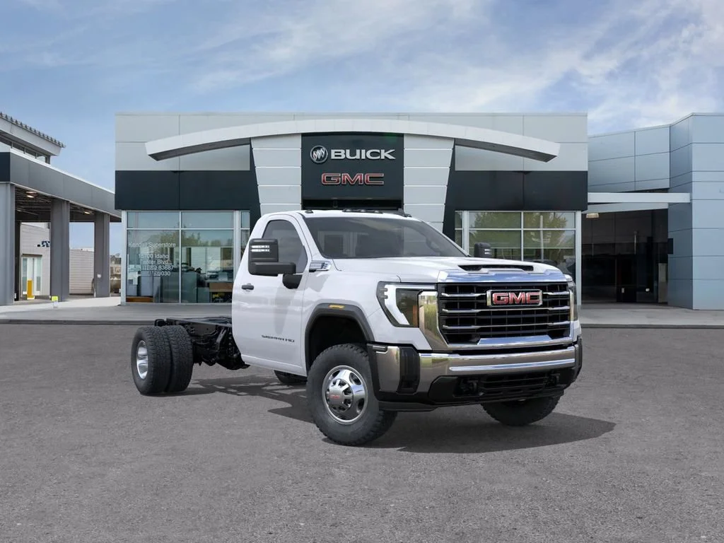 New 2026 Summit White GMC Pro image 1