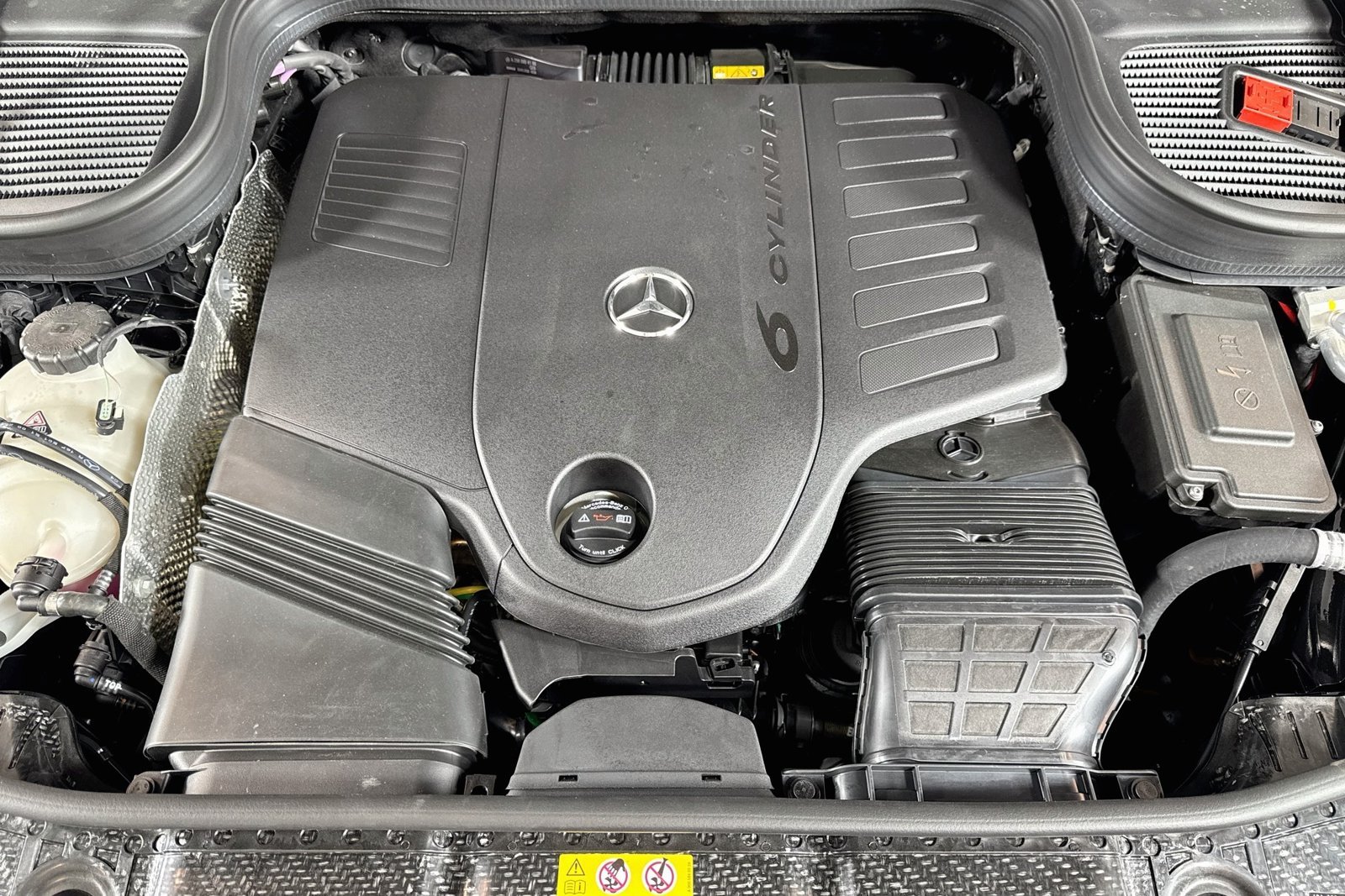 New 2027 Black Mercedes-Benz GLE 450 image 28