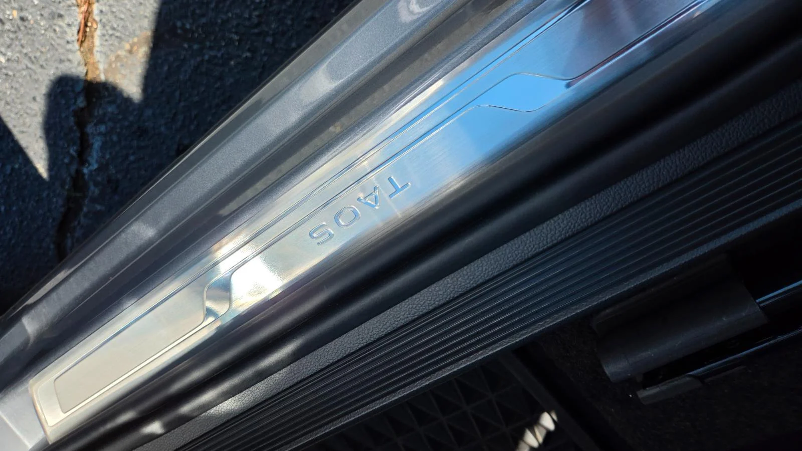 2025 Volkswagen Taos SE - Photo 52