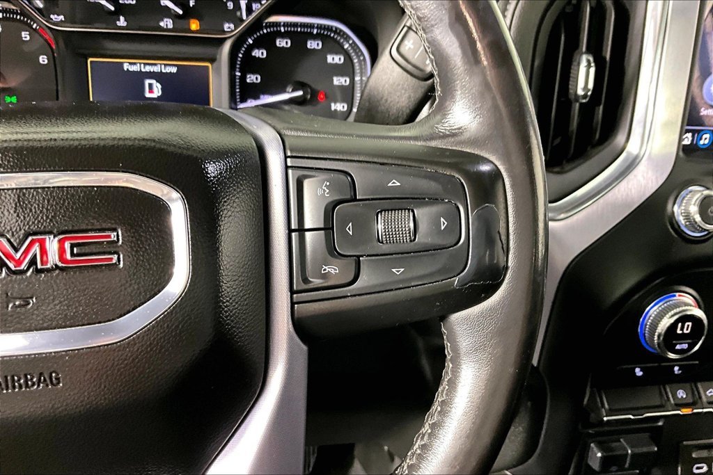 Used 2020 Black GMC SLE image 12