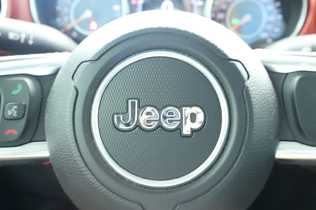 Used 2023 Gray Jeep Rubicon image 36