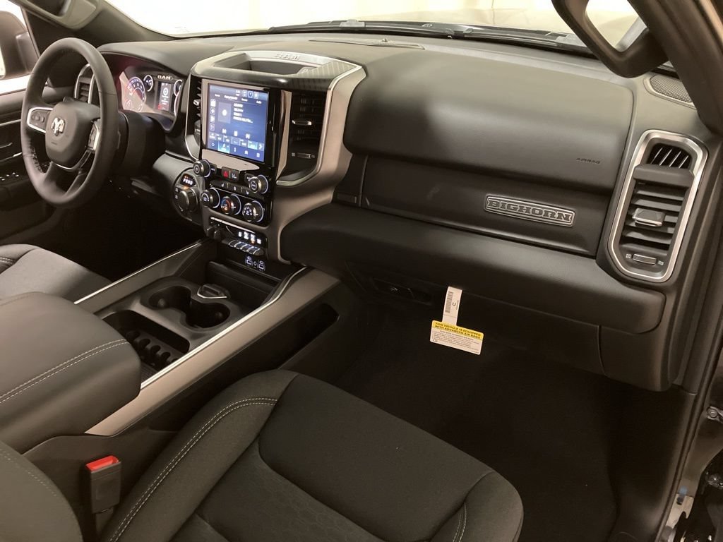 2025 RAM 1500 Big Horn/Lone Star - Photo 13