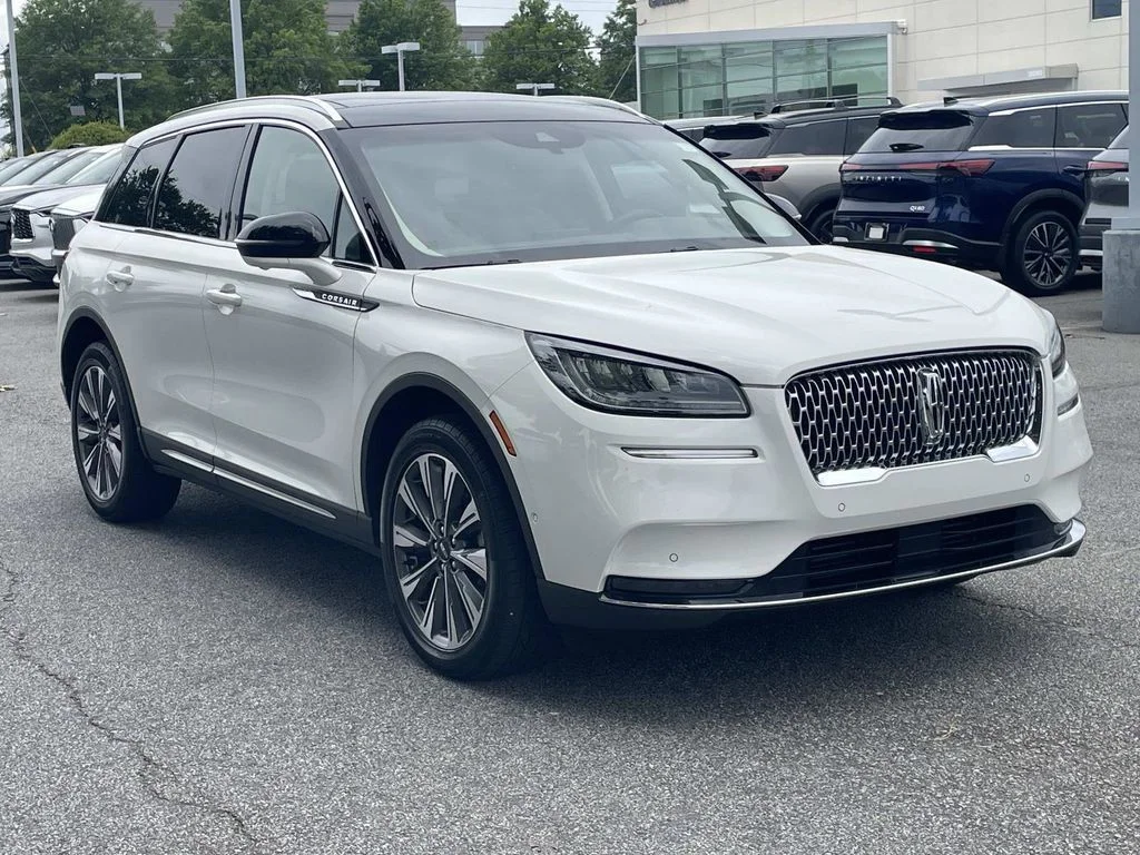 Used 2020 White Lincoln Reserve image 5
