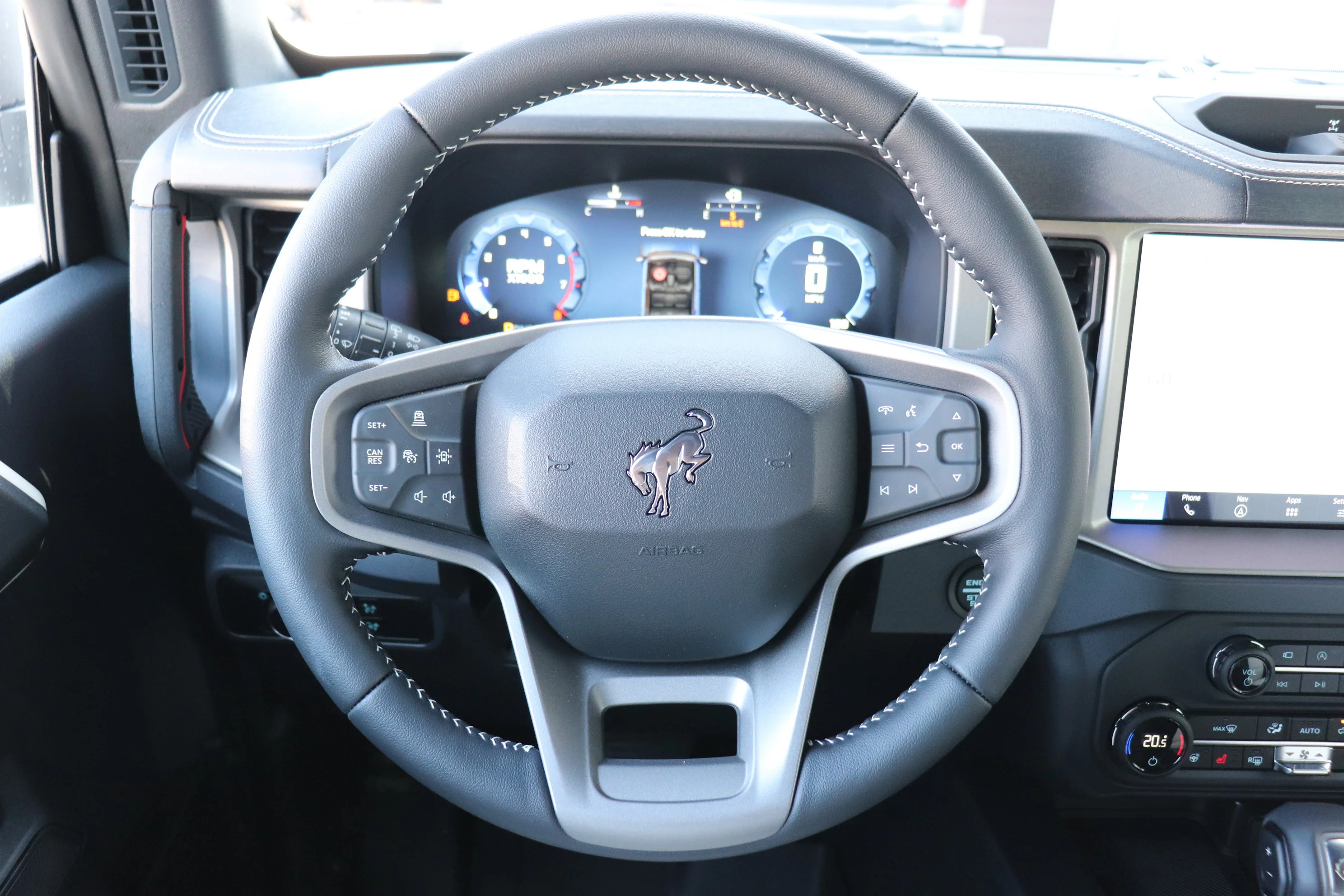 New 2026 WIMBLEDON WHITE Ford Outer Banks image 16