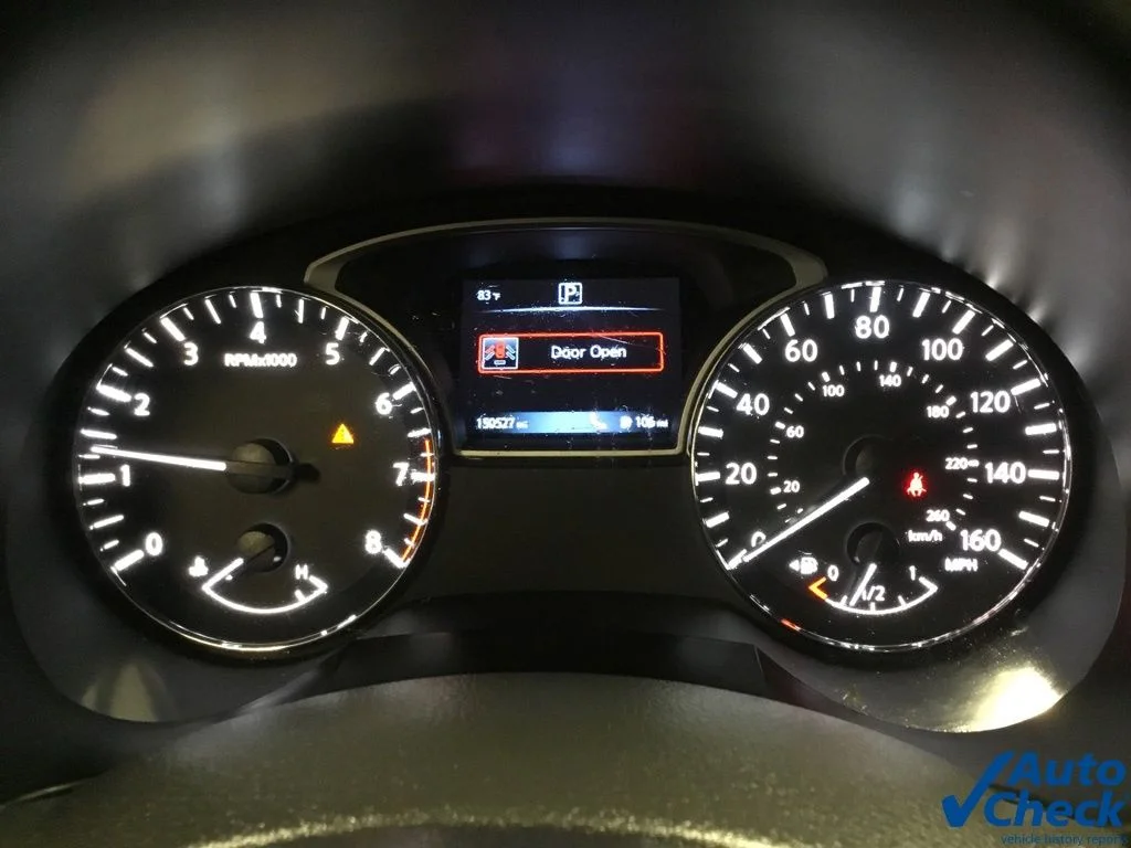 Used 2016 White Nissan 2.5 SV image 48