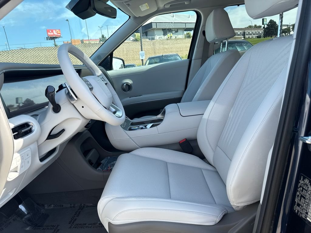 New 2027 Blue Hyundai SEL Premium image 9