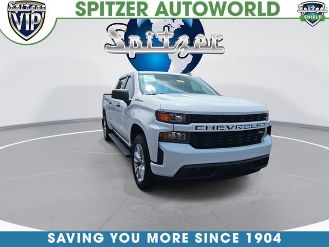 Used 2022 Summit White Chevrolet Custom image 5