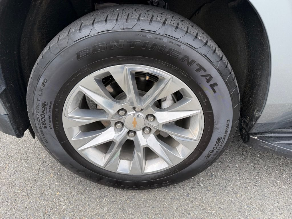 Used 2025 Gray Chevrolet Premier image 31