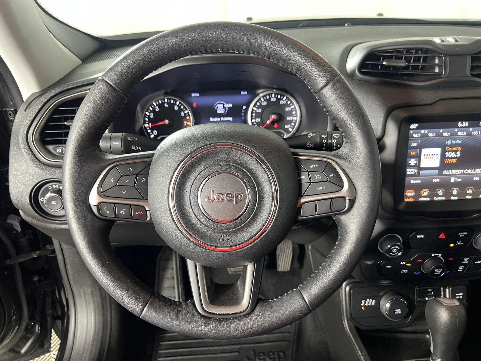 Used 2022 Black Clearcoat Jeep Latitude image 14