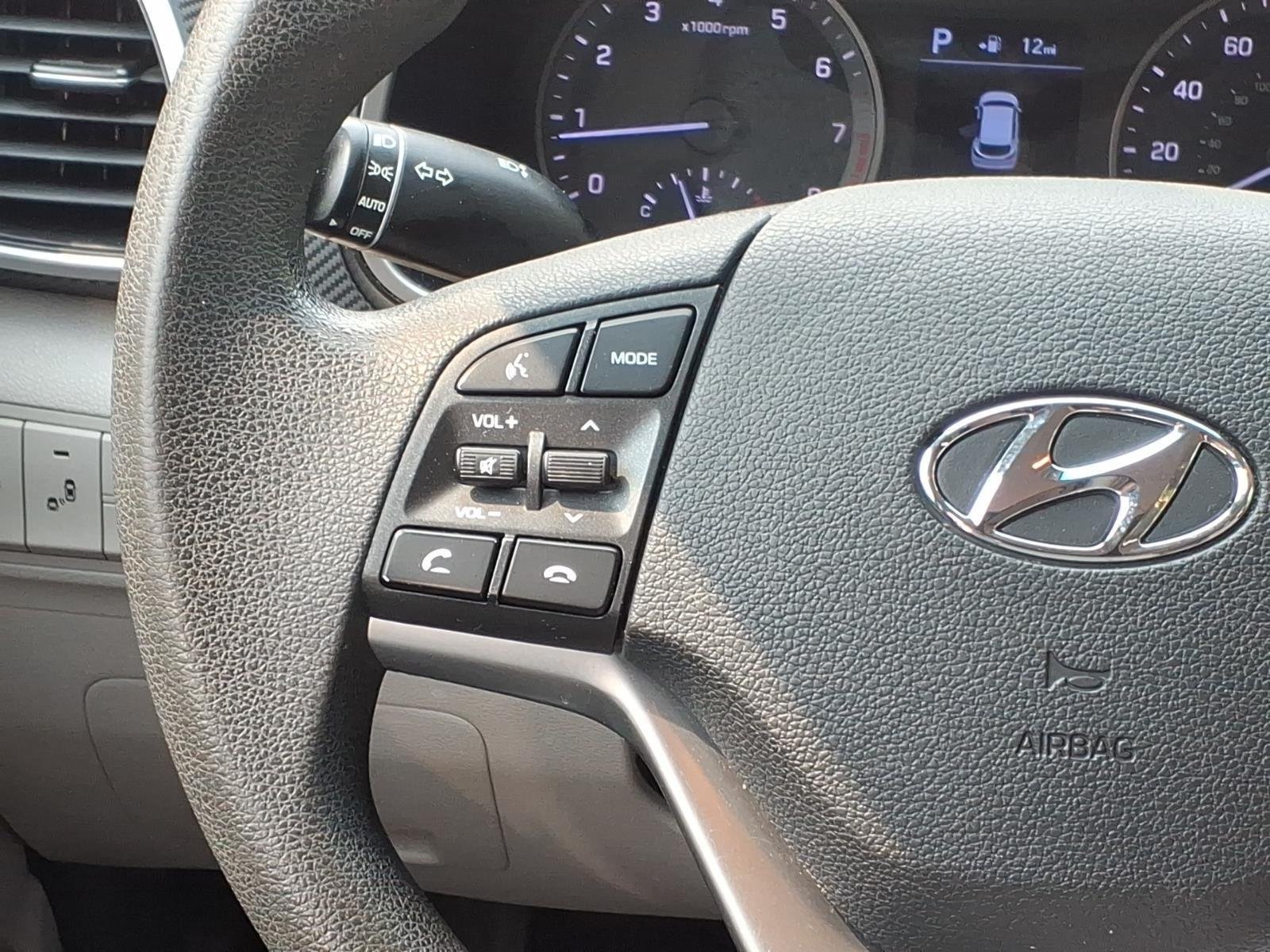 Used 2020 Black Noir Pearl Hyundai Value image 15