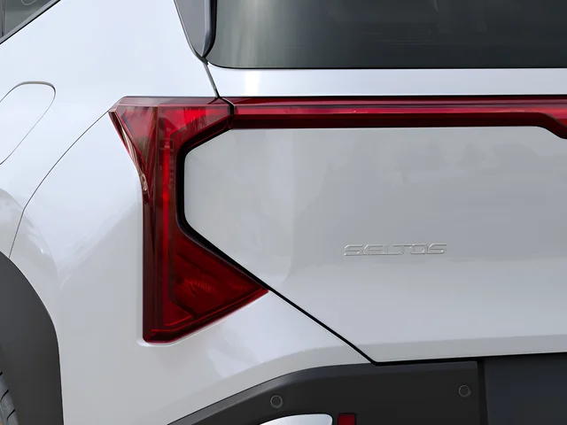 New 2027 White Kia S image 26