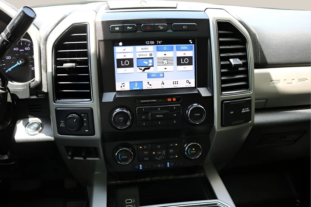 Used 2019 Gray Ford Lariat image 25