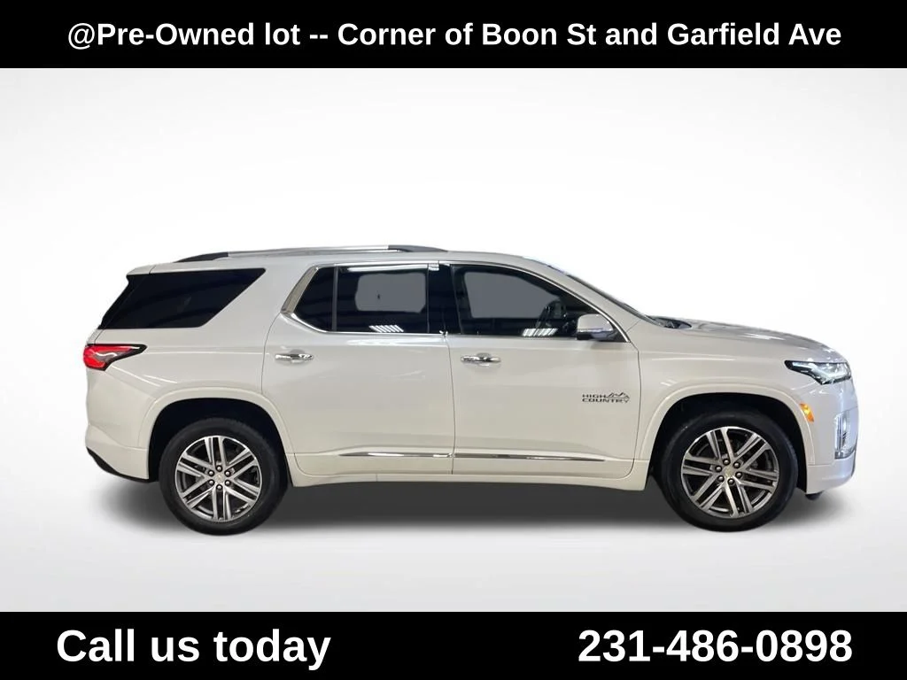Used 2023 Beige Chevrolet High Country image 6