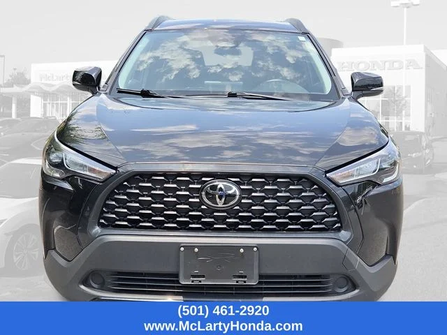 Used 2025 Jet Black Toyota LE image 5