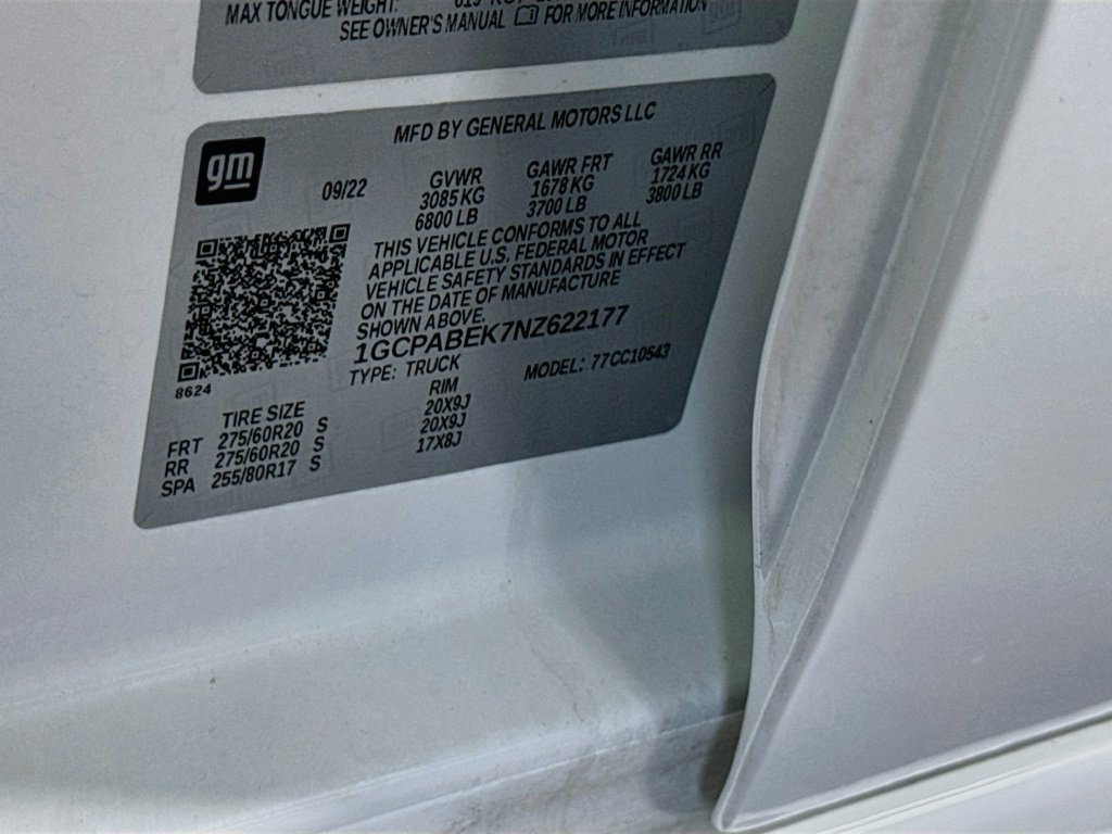 Used 2022 Summit White Chevrolet Custom image 34