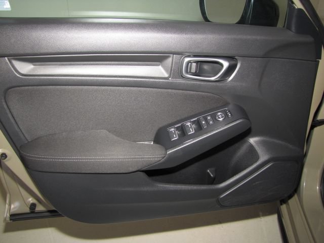 Certified Used 2025 Sand Dune Pearl Honda Sport image 9