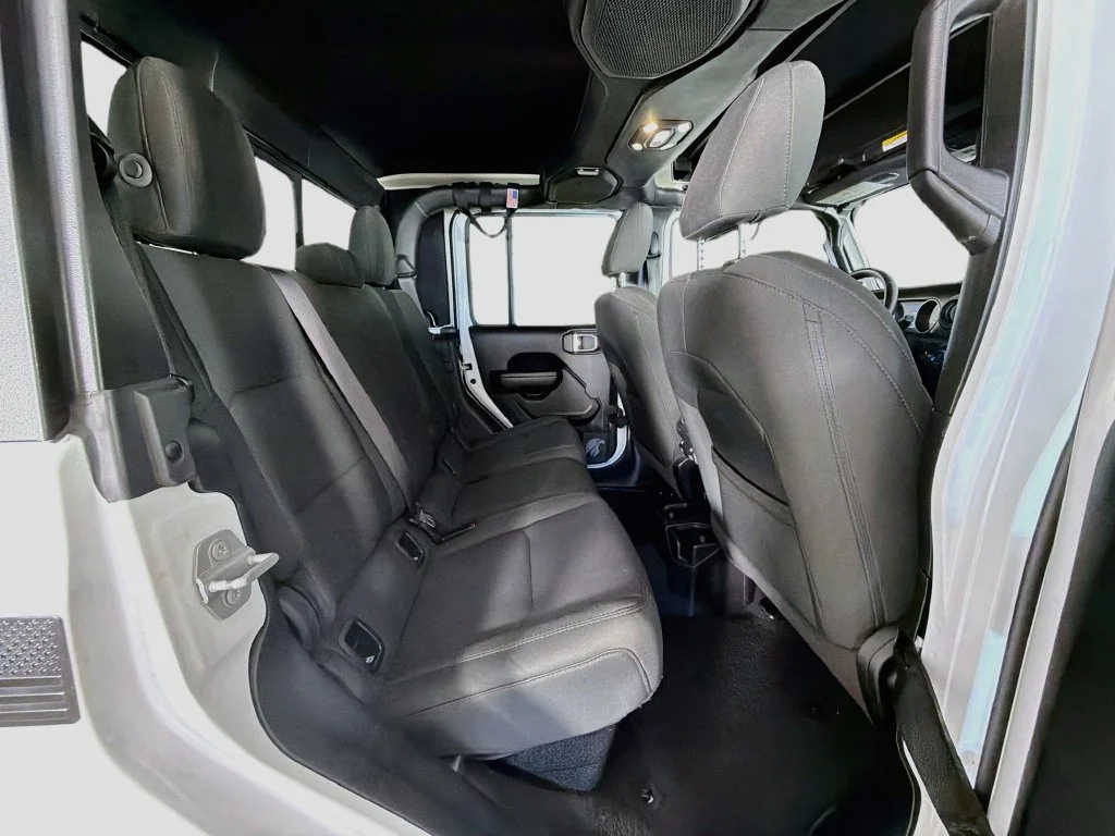 Used 2021 White Jeep Willys image 25