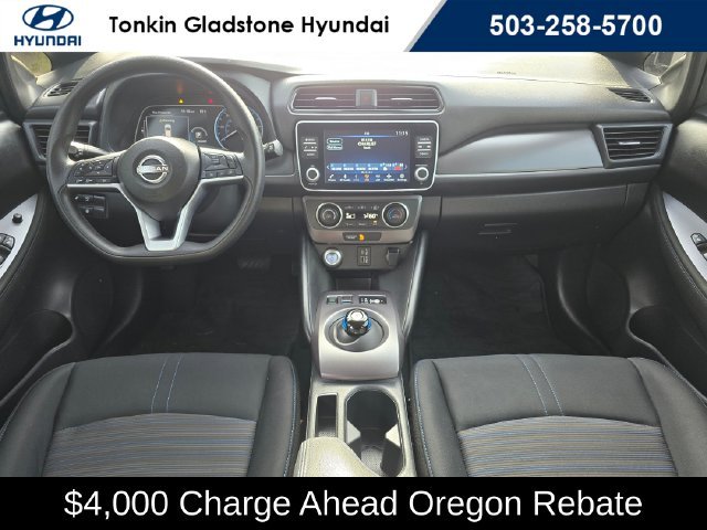 2025 Nissan Leaf S - Photo 18