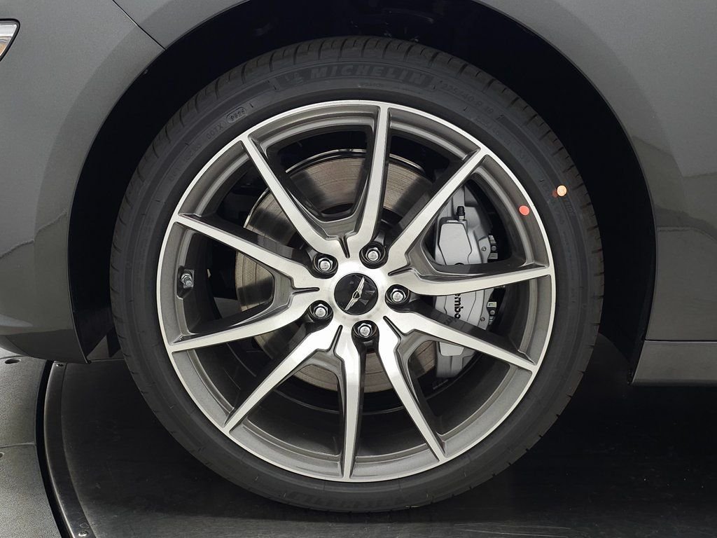 Used 2026 Gray Genesis 2.5T image 8
