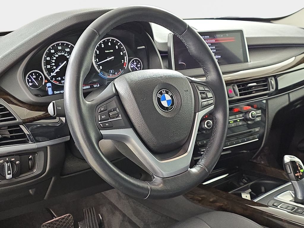 Used 2015 Dark Graphite BMW xDrive35i image 19