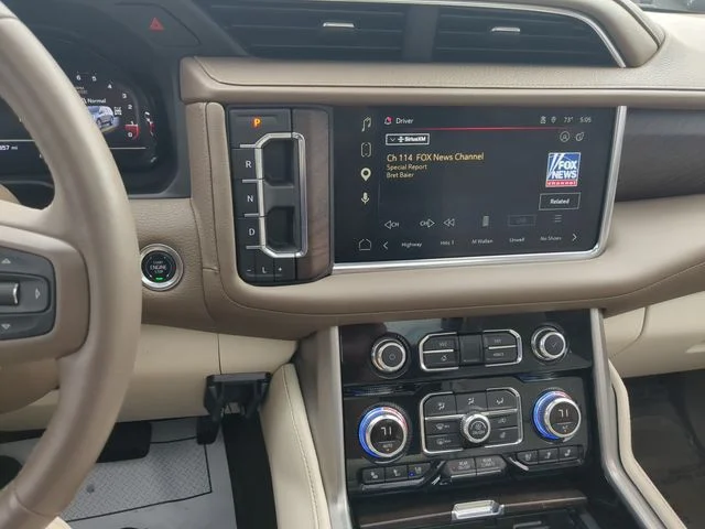 Used 2024 Pearl Beige Metallic GMC Denali image 21