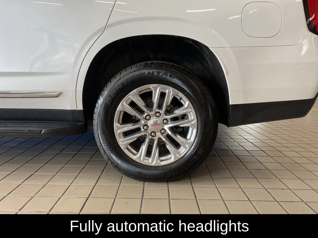 Used 2024 White GMC SLT image 23