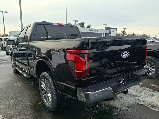 New 2026 Agate Black Metallic Ford XLT image 3