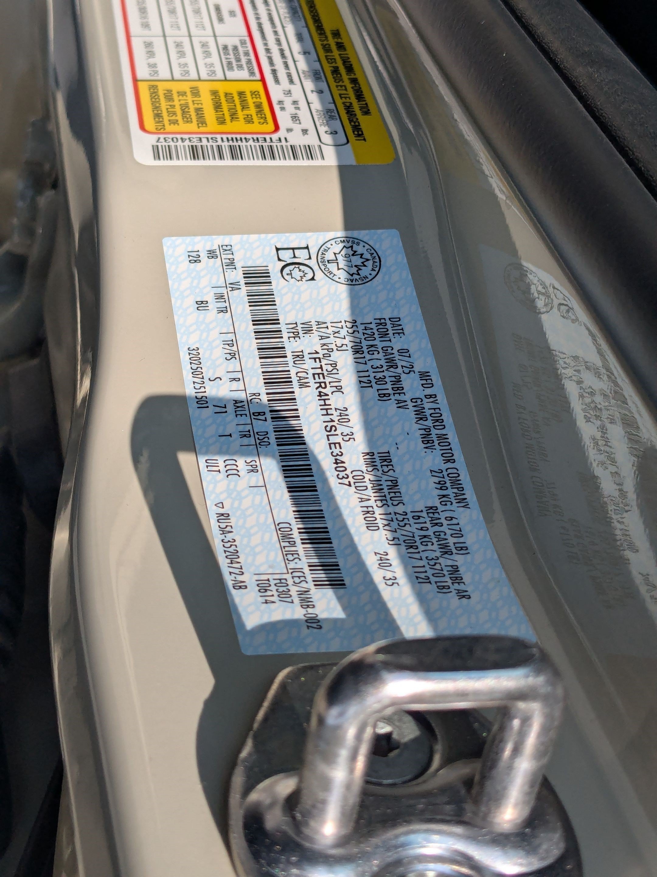 Certified Used 2025 Blue Ford XLT image 29