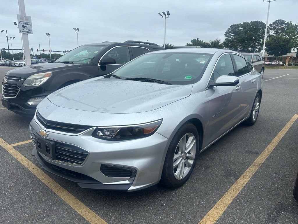 2017 Chevrolet Malibu 1LT's photo