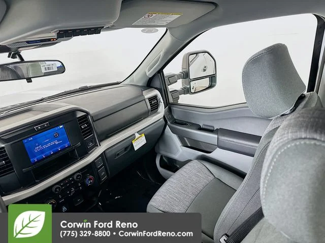 New 2026 Oxford White Ford XLT image 23