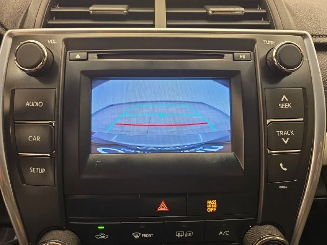 Used 2015 Predawn Gray Mica Toyota SE image 22