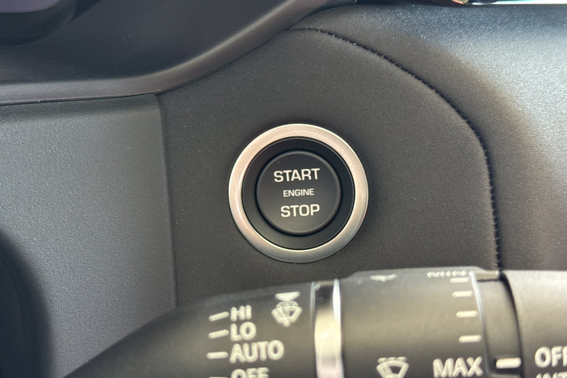 New 2026 Carpathian Grey Land Rover Belgravia Edition image 25