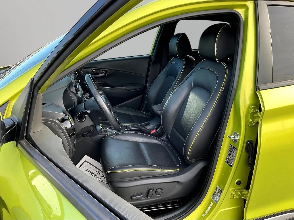 Used 2020 Green Hyundai Ultimate image 22