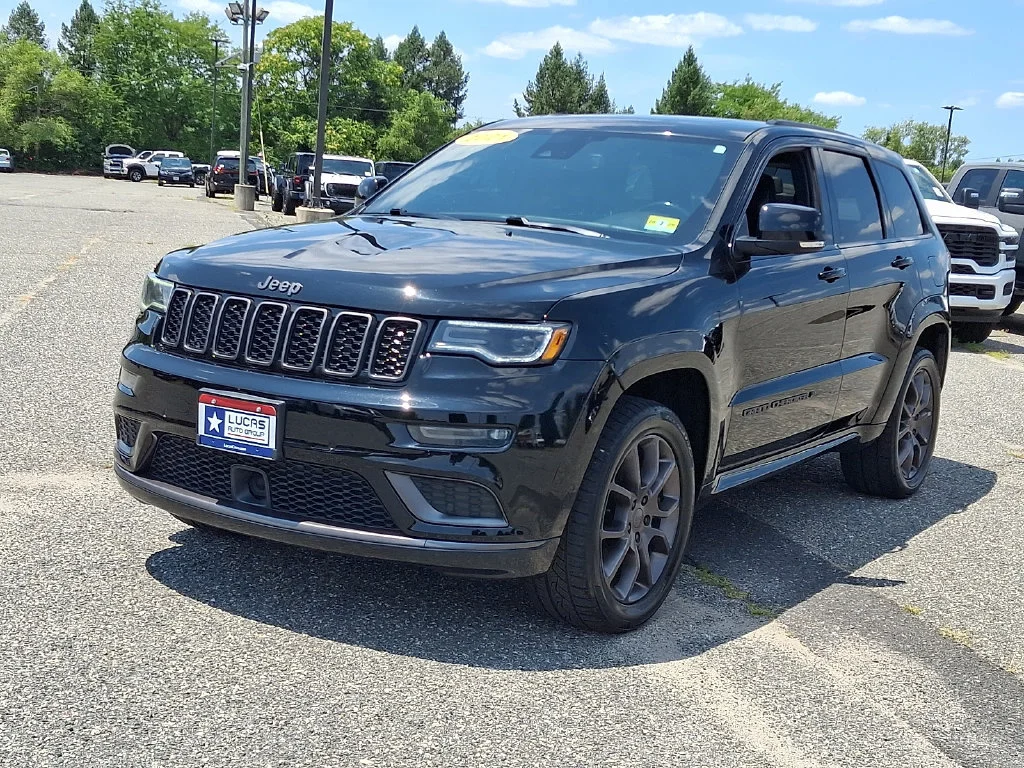 Used 2021 Diamond Black Crystal Pearlcoat Jeep High Altitude image 5