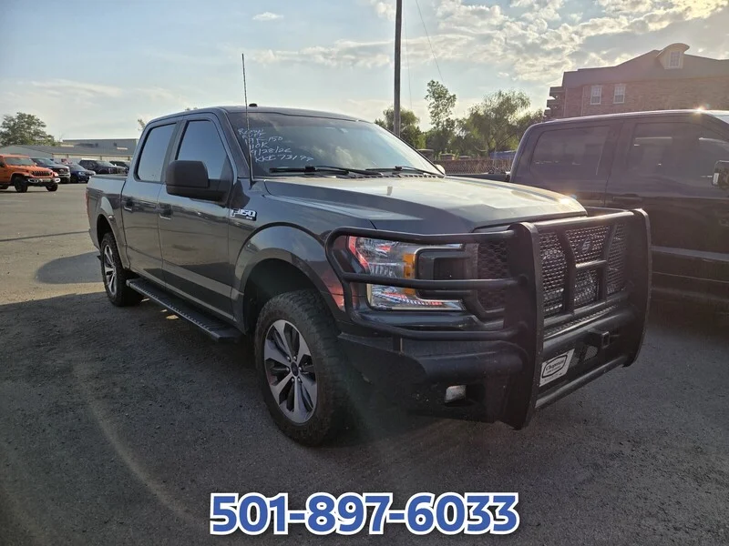 Used 2019 Magnetic FORD XL image 2