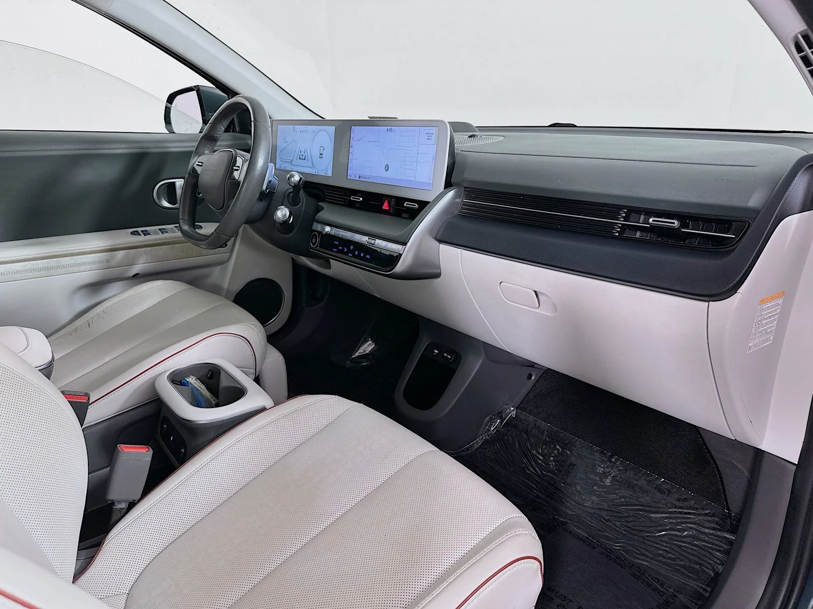 Used 2023 Digital Teal Hyundai Limited image 29